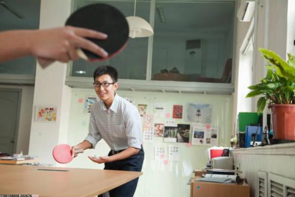 体育项目中的饮食建议：训练与营养结合